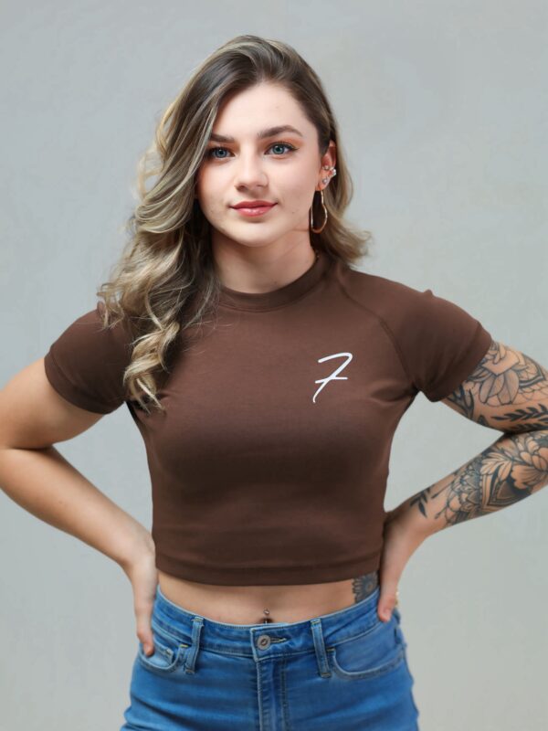 Short Sleeve Slim Fit - Brown